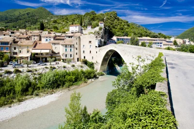 Location vacances en auvergne rhone alpes